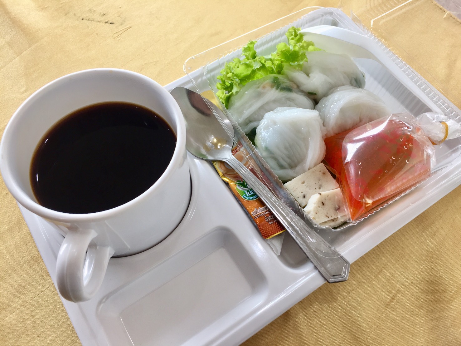 สำนักวิทยบริการมีบริการอาหารว่างสำหรับนั่งอ่านหนังสือช่วงสอบ