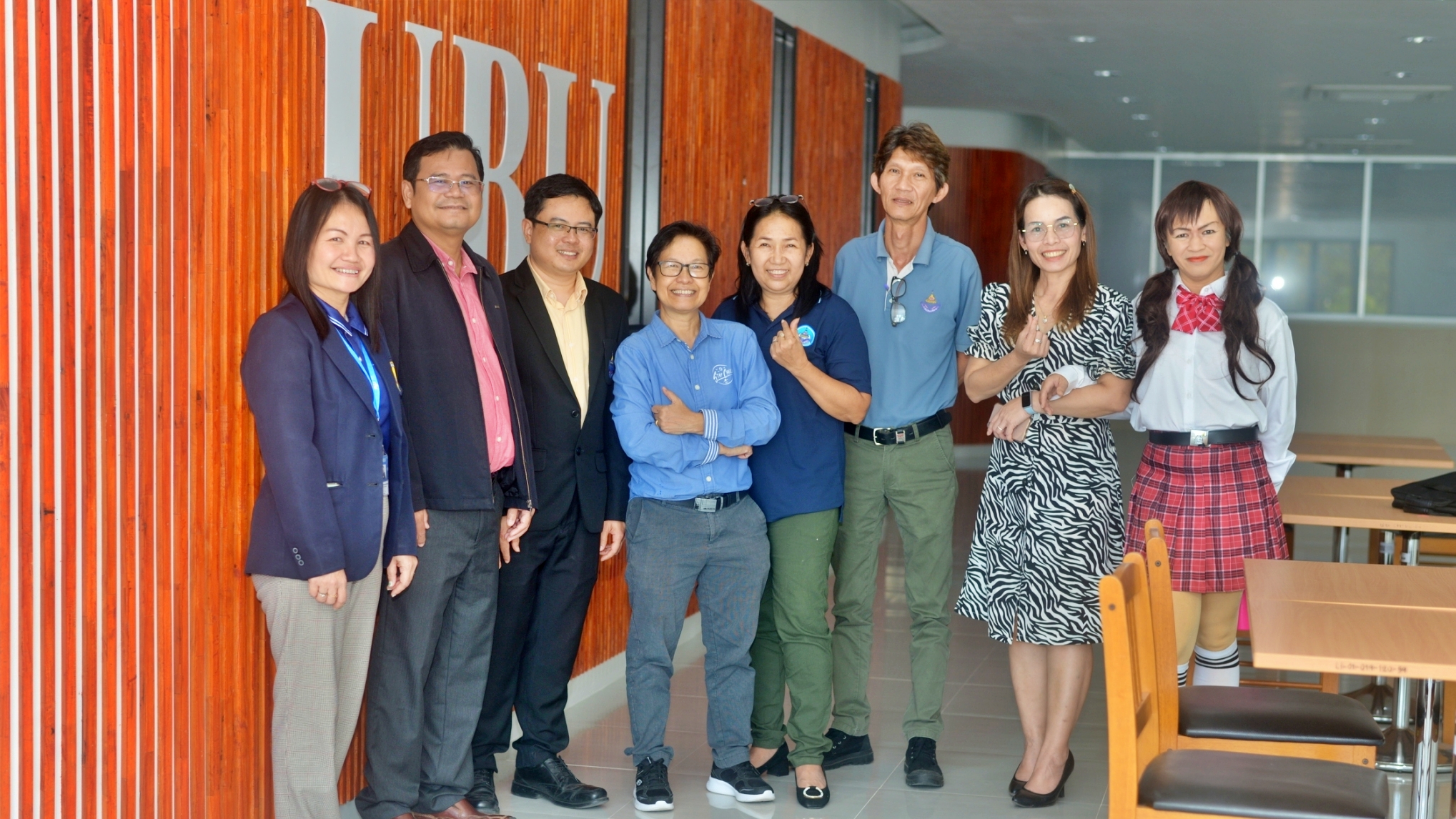 หารือแนวทางการจัดกิจกรรมและการให้บริการกับสำนักงานพัฒนานักศึกษา มหาวิทยาลัยอุบลราชธานี