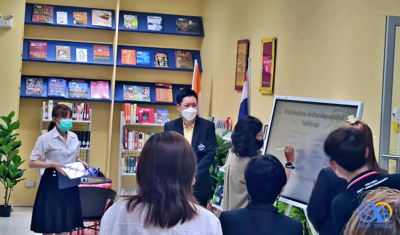 ศูนย์อินเดียศึกษาแห่งมหาวิทยาลัยเชียงใหม่เยี่ยมชมมุมอินเดียศึกษา