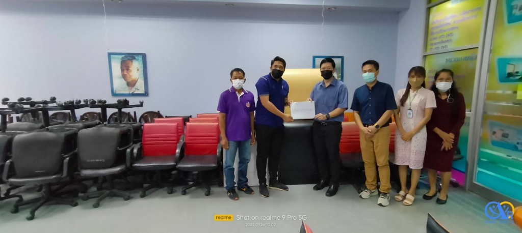 ส่งมอบครุภัณฑ์สิ้นอายุการใช้งานแก่โรงเรียน