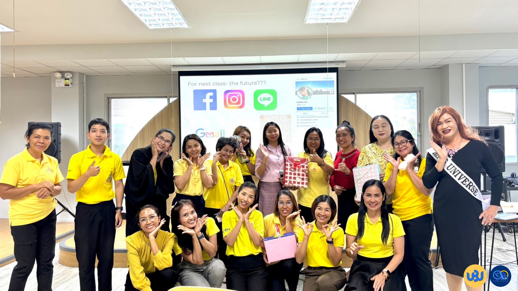 Effective English Listening/Speaking Communication