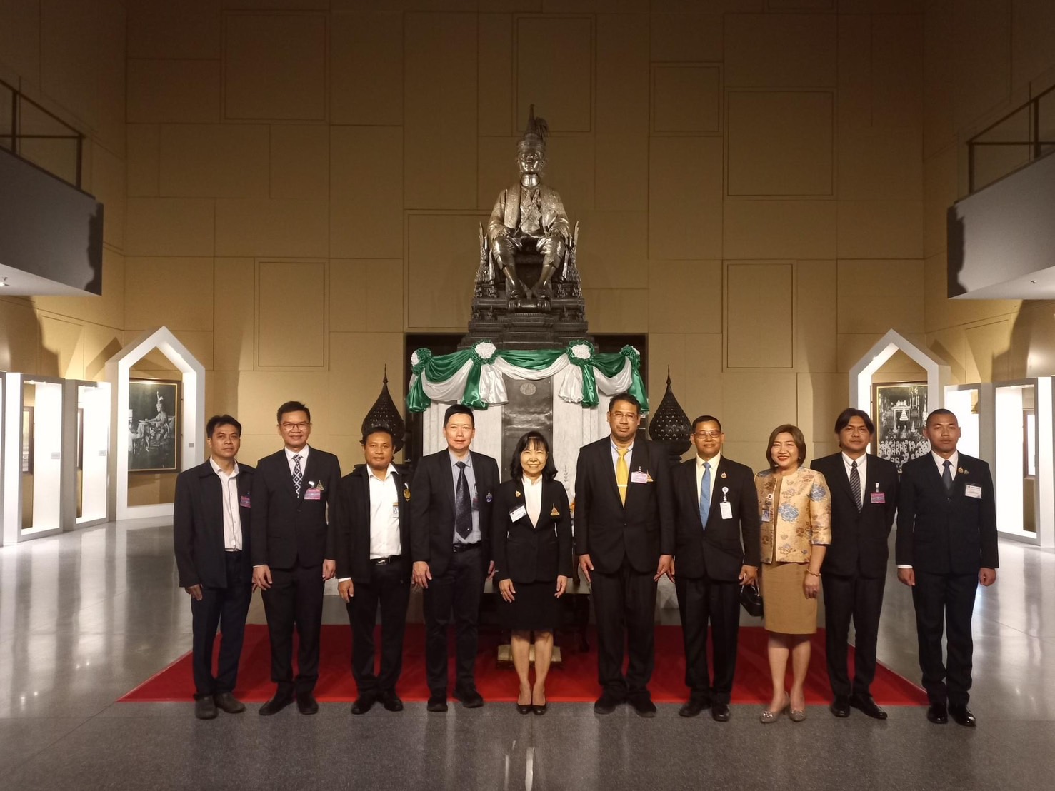 MOU การนำผลงานทางวิชาการและผลงานการวิจัยไปใช้ประโยชน์ในกระบวนการนิติบัญญัติ