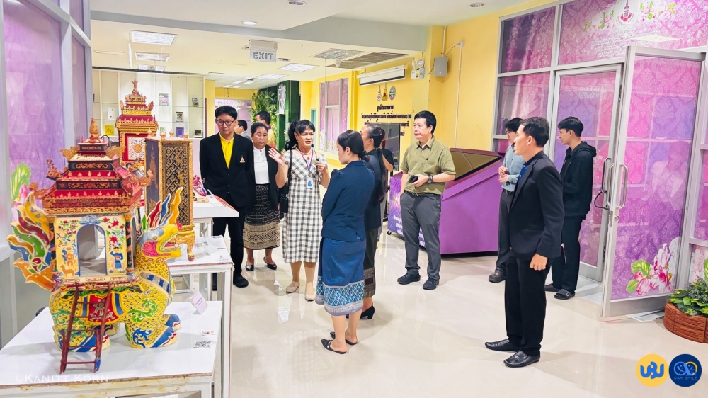 สำนักวิทยบริการให้การต้อนรับคณะศึกษาดูงานจากมหาวิทยาลัยจำปาสัก