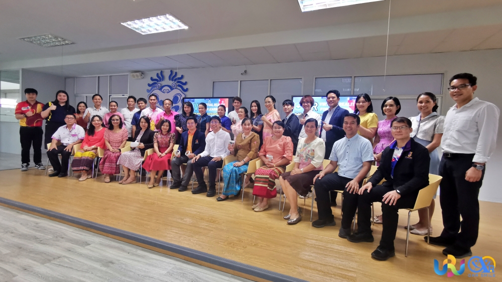 คณาจารย์ วมว. ม.อุบลฯ เรียนรู้เทคโนโลยีเสมือนจริงกับฝ่ายเทคโนโลยทางการศึกษา