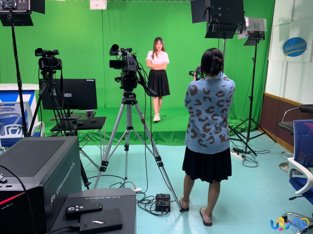 บริการสตูดิโอถ่ายภาพ บันทึกรายการ